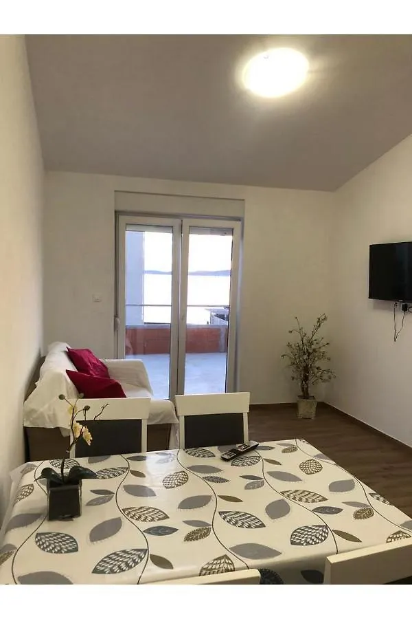Beach Front Paradise Apartment Sukosan Croatia